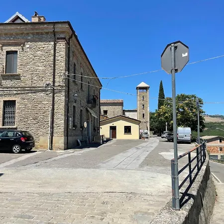 Alma - In Palazzo Nobiliare Appartamento Guardia Perticara