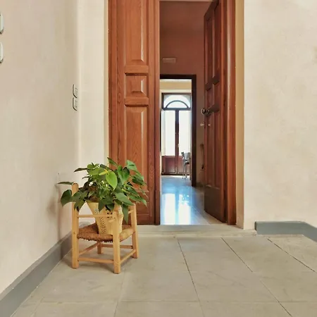Alma - In Palazzo Nobiliare דירה
