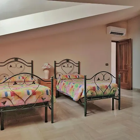 Alma - In Palazzo Nobiliare דירה